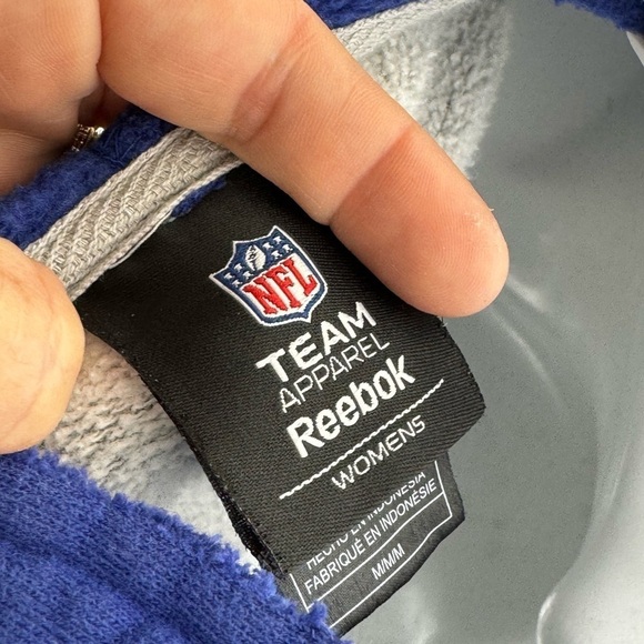 NFL New York giants Reebok jacket woman's size medium - Picture 8 of 9